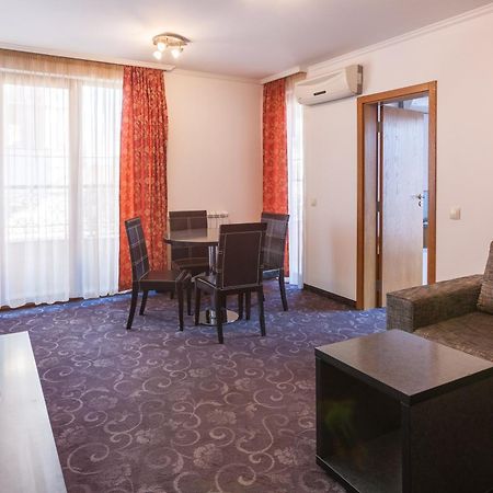 Семеен Хотел Опера Burgas Quarto foto